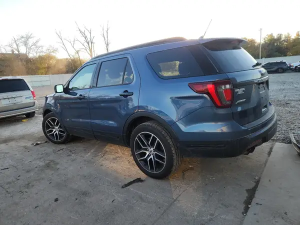 1FM5K8GT7KGB53494 2019 FORD EXPLORER - Image 2
