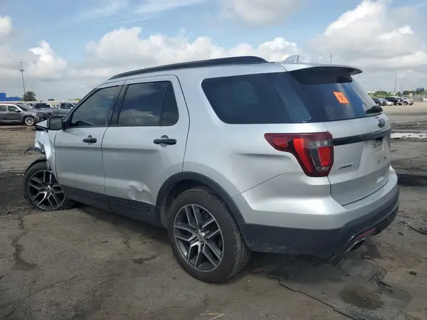 1FM5K8GT8GGA24414 2016 FORD EXPLORER - Image 2