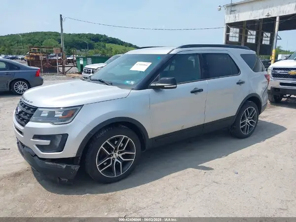 1FM5K8GT8GGA33453 2016 FORD EXPLORER - Image 2