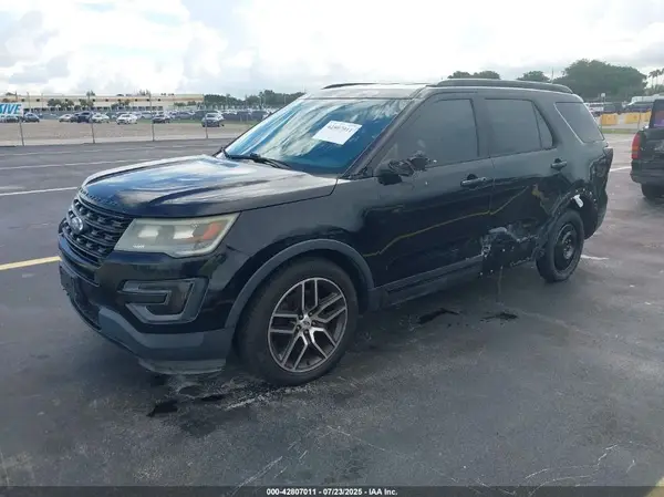 1FM5K8GT8GGA74665 2016 FORD EXPLORER - Image 2