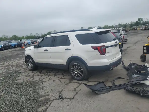 1FM5K8GT8GGB70814 2016 FORD EXPLORER - Image 2