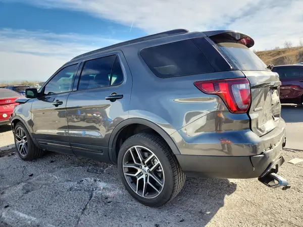 1FM5K8GT8GGB86463 2016 FORD EXPLORER - Image 2