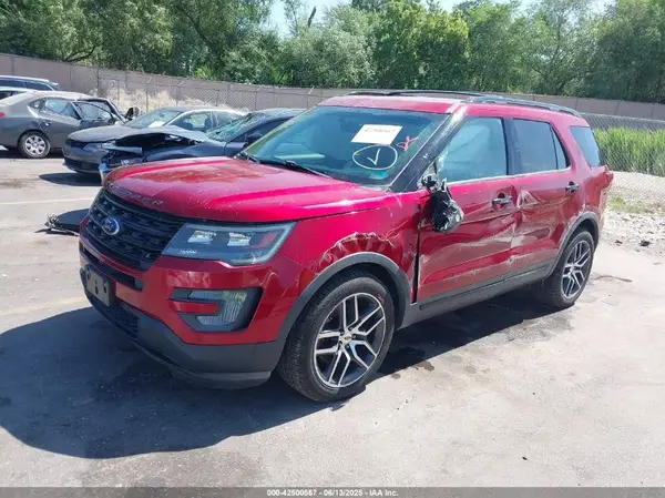 1FM5K8GT8GGC05559 2016 FORD EXPLORER - Image 2