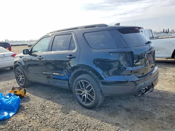 1FM5K8GT8GGC47892 2016 FORD EXPLORER - Image 2