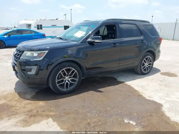 1FM5K8GT8GGC69391 2016 FORD EXPLORER - Image 2