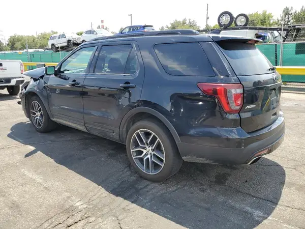 1FM5K8GT8GGC71674 2016 FORD EXPLORER - Image 2