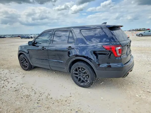 1FM5K8GT8GGC85705 2016 FORD EXPLORER - Image 2