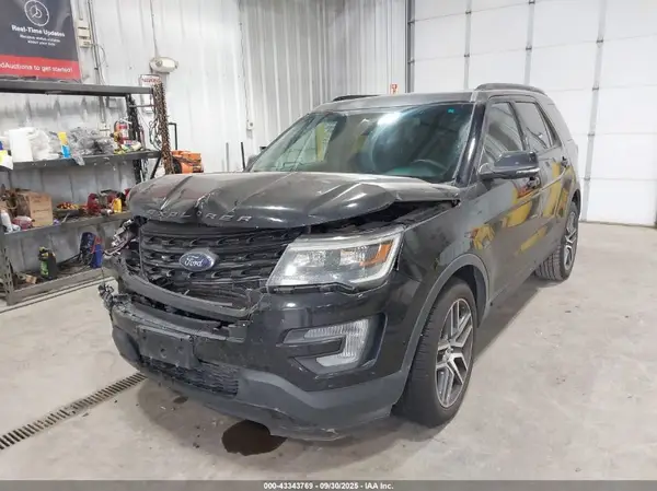 1FM5K8GT8HGA01183 2017 FORD EXPLORER - Image 2