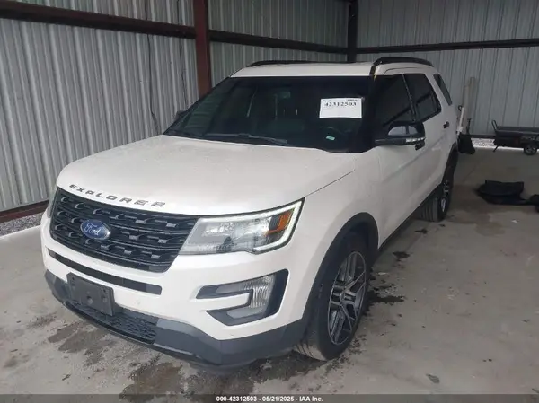 1FM5K8GT8HGA45460 2017 FORD EXPLORER - Image 2