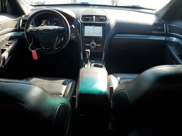 1FM5K8GT8HGA55339 2017 FORD EXPLORER - Image 8