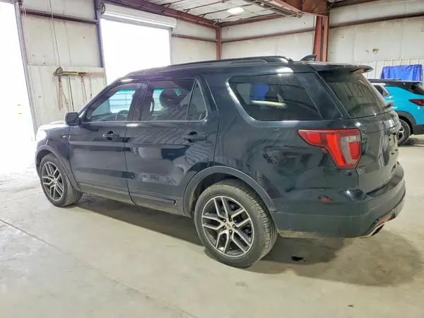 1FM5K8GT8HGA83514 2017 FORD EXPLORER - Image 2