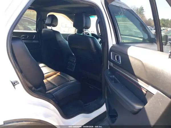 1FM5K8GT8HGA96411 2017 FORD EXPLORER - Image 8