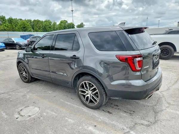 1FM5K8GT8HGB06418 2017 FORD EXPLORER - Image 2
