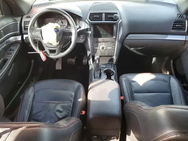 1FM5K8GT8HGC44007 2017 FORD EXPLORER - Image 8