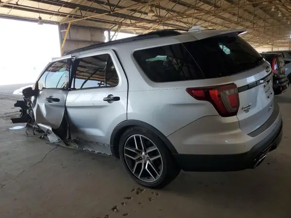 1FM5K8GT8HGD10457 2017 FORD EXPLORER - Image 2