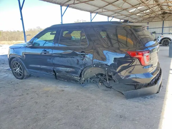 1FM5K8GT8HGD19028 2017 FORD EXPLORER - Image 2