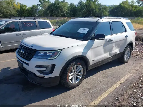 1FM5K8GT8HGD41126 2017 FORD EXPLORER - Image 2
