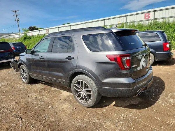 1FM5K8GT8HGD45533 2017 FORD EXPLORER - Image 2