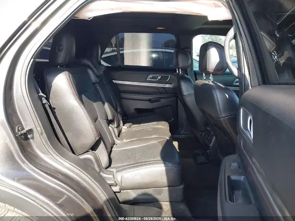 1FM5K8GT8HGD64258 2017 FORD EXPLORER - Image 8