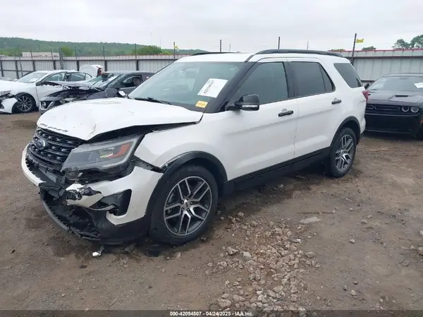 1FM5K8GT8HGE22840 2017 FORD EXPLORER - Image 2