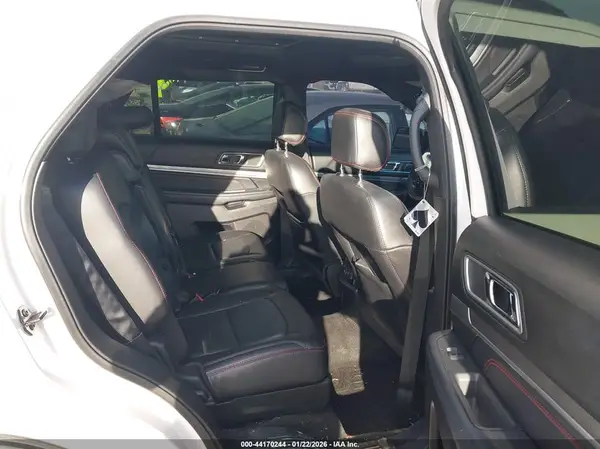 1FM5K8GT8HGE33868 2017 FORD EXPLORER - Image 8