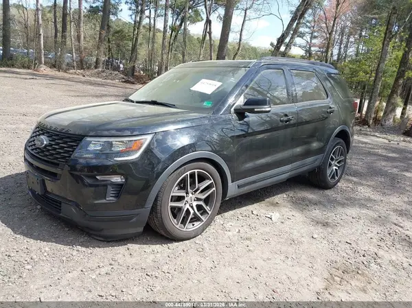 1FM5K8GT8JGB27629 2018 FORD EXPLORER - Image 2