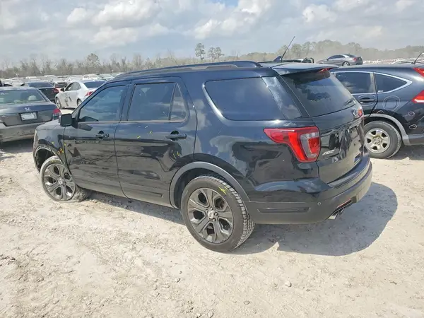 1FM5K8GT8JGB43104 2018 FORD EXPLORER - Image 2