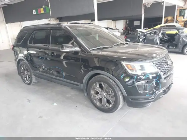 1FM5K8GT8JGB63417 2018 FORD EXPLORER - Image 1