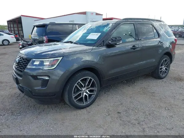 1FM5K8GT8JGB78595 2018 FORD EXPLORER - Image 2
