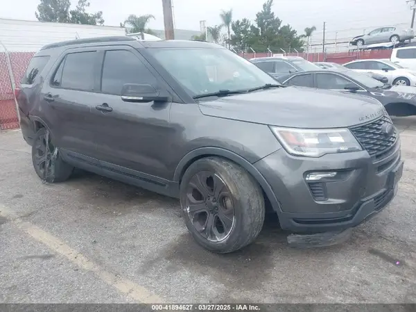 1FM5K8GT8JGB79584 2018 FORD EXPLORER - Image 1