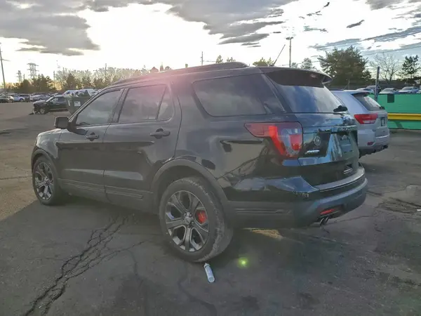 1FM5K8GT8JGC00059 2018 FORD EXPLORER - Image 2