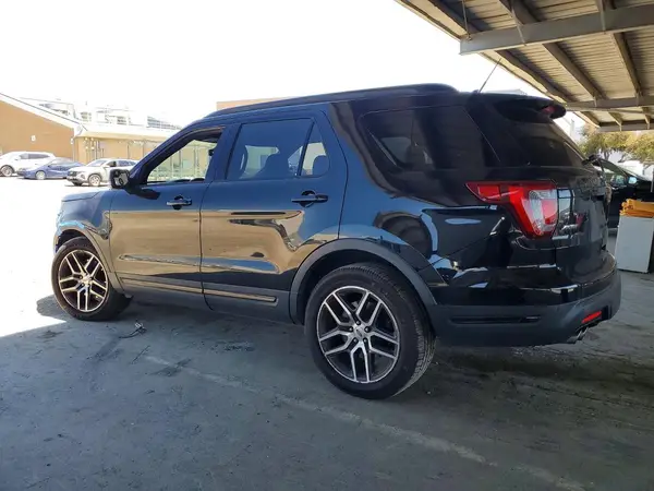 1FM5K8GT8JGC14849 2018 FORD EXPLORER - Image 2