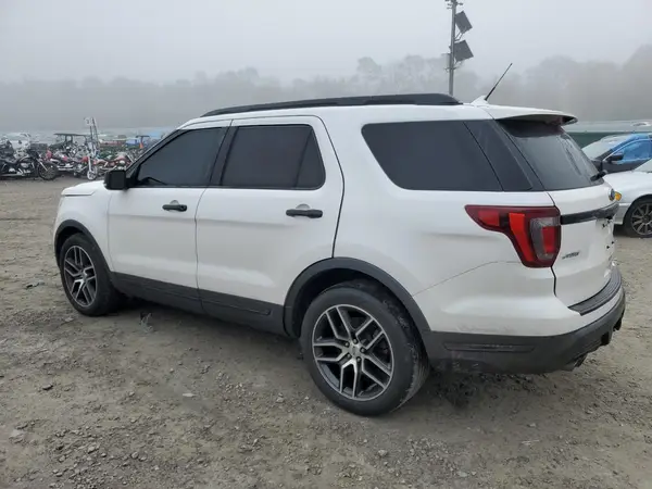 1FM5K8GT8JGC63906 2018 FORD EXPLORER - Image 2