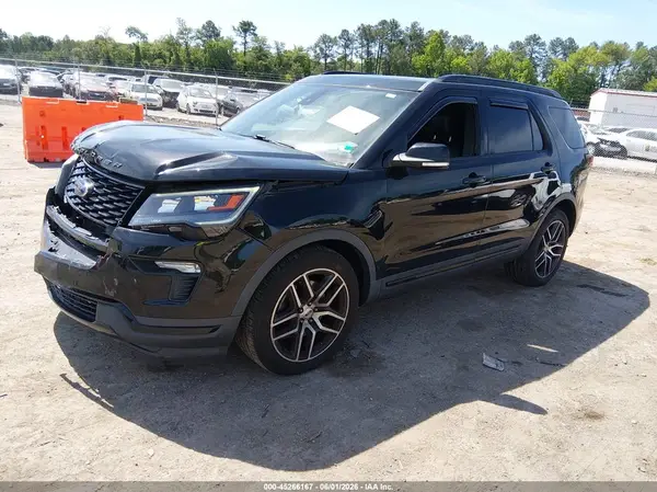 1FM5K8GT8JGC90216 2018 FORD EXPLORER - Image 2