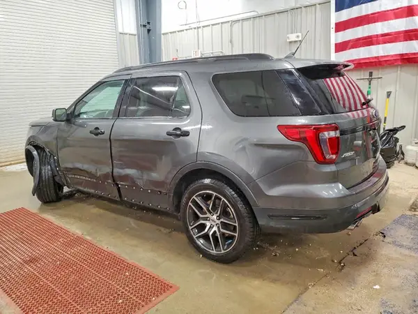 1FM5K8GT8KGB09830 2019 FORD EXPLORER - Image 2
