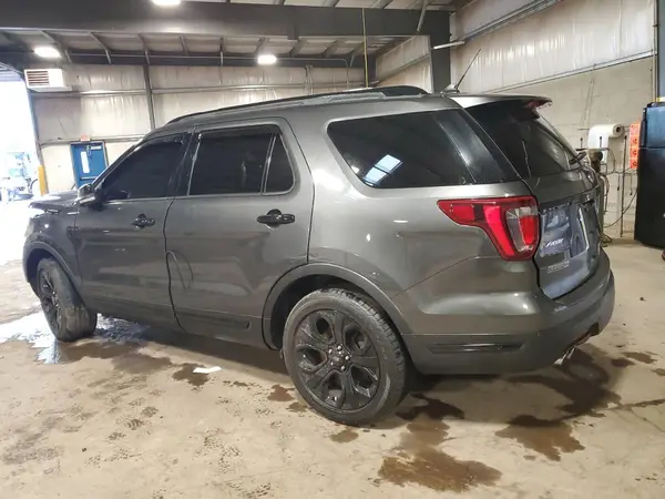 1FM5K8GT8KGB33366 2019 FORD EXPLORER - Image 2