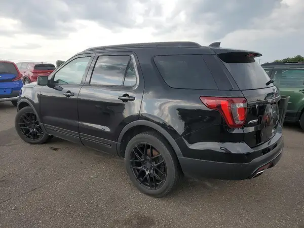 1FM5K8GT9GGA35003 2016 FORD EXPLORER - Image 2
