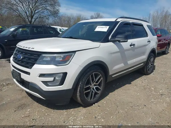 1FM5K8GT9GGA58930 2016 FORD EXPLORER - Image 2