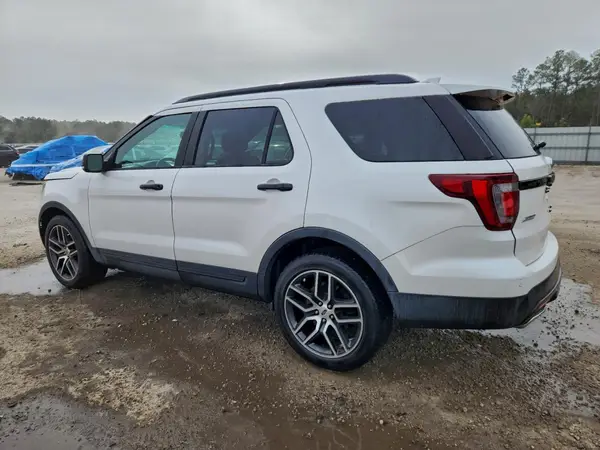 1FM5K8GT9GGA81365 2016 FORD EXPLORER - Image 2