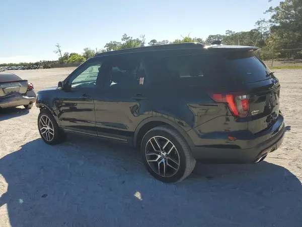 1FM5K8GT9GGA82063 2016 FORD EXPLORER - Image 2
