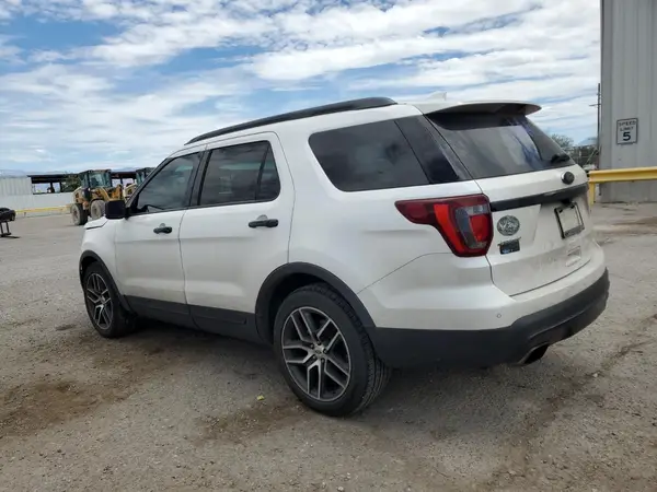 1FM5K8GT9GGA88655 2016 FORD EXPLORER - Image 2