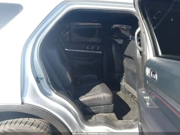 1FM5K8GT9GGB18625 2016 FORD EXPLORER - Image 8