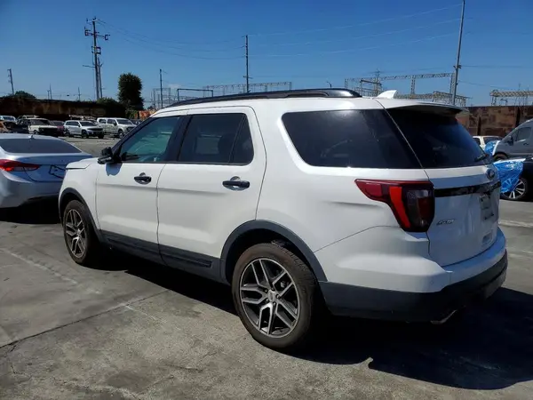 1FM5K8GT9GGB42228 2016 FORD EXPLORER - Image 2