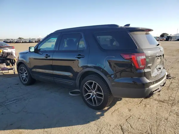 1FM5K8GT9GGC13525 2016 FORD EXPLORER - Image 2
