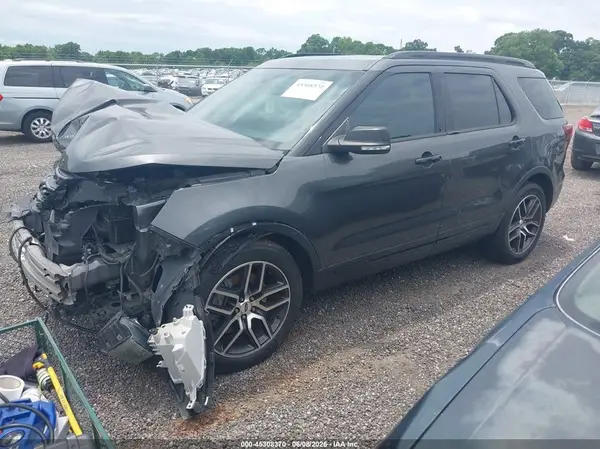 1FM5K8GT9GGC38425 2016 FORD EXPLORER - Image 2