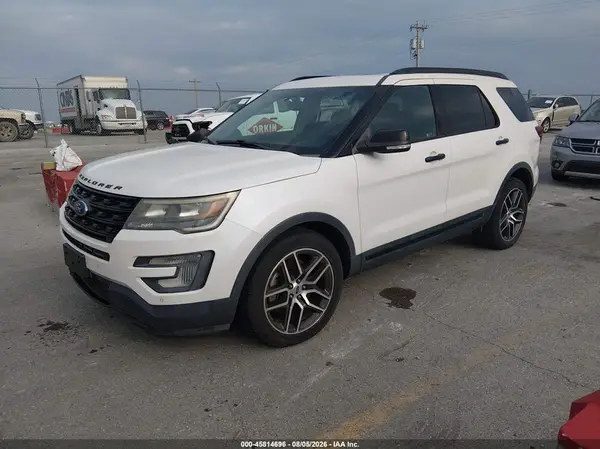 1FM5K8GT9GGC47674 2016 FORD EXPLORER - Image 2