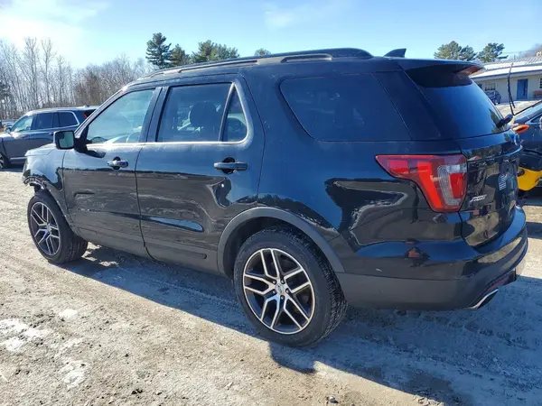 1FM5K8GT9GGC52423 2016 FORD EXPLORER - Image 2