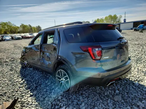 1FM5K8GT9GGD21000 2016 FORD EXPLORER - Image 2