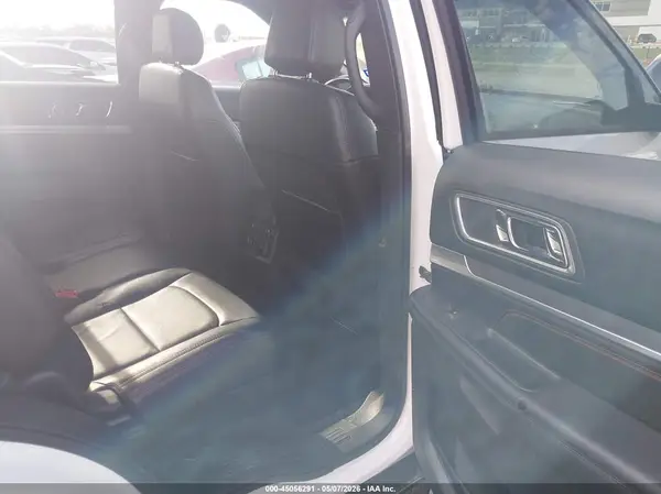 1FM5K8GT9GGD27587 2016 FORD EXPLORER - Image 8