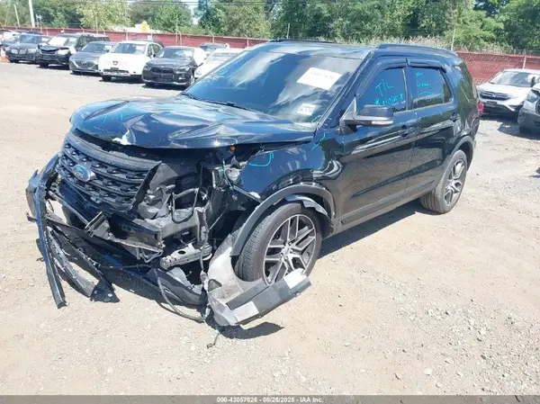 1FM5K8GT9HGA00320 2017 FORD EXPLORER - Image 2